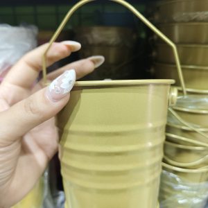 12 BALDE METALICOS 10CM UNICO COLOR